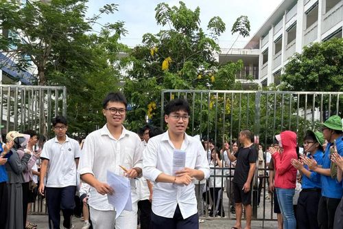 Tổng chủ biên môn Ngữ văn: Đề thi môn Ngữ văn cần đáp án thực sự mở