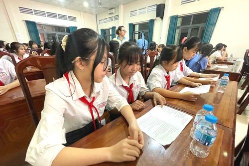 Sinh hoạt mô hình Măng non giữ lửa cung đàn