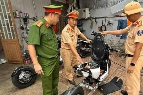 Cục CSGT cảnh báo nguy hiểm từ hành vi độ, chế xe điện