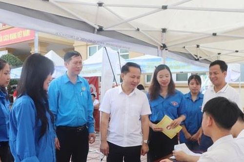Hơn 1.150 cơ hội việc làm tại Ngày hội hướng nghiệp phường Đông Ngạc năm 2026