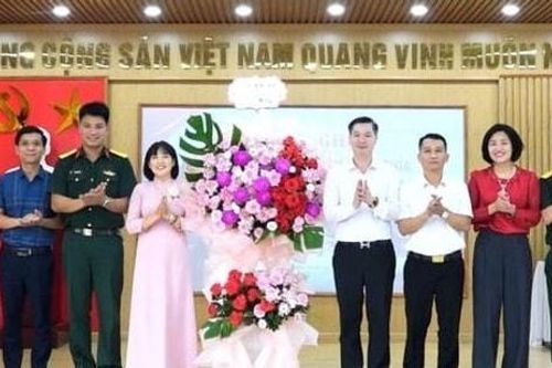 Xã Dân Hòa: Gắn bó lực lượng vũ trang với trường học