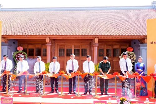 Khánh thành Dự án tu bổ, tôn tạo di tích nhà thờ và mộ đồng chí Hồ Tùng Mậu