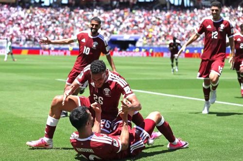 Kết quả Qatar vs Thụy Sĩ: Đại diện châu Á giành điểm lịch sử nhờ bàn gỡ phút 90+5