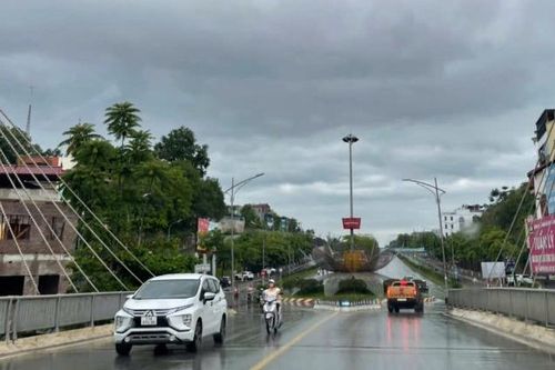 Thời tiết các khu vực trong tỉnh ngày 15/6 mưa rào và dông rải rác cục bộ, có nơi mưa to