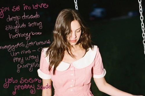 Review album mới của Olivia Rodrigo: Khi tình yêu không còn là giấc mơ màu hồng