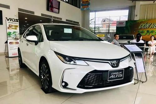 Lý do nào khiến Toyota Corolla Altis bị 'khai tử' tại Việt Nam?