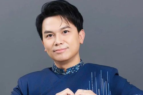 Mạnh Quỳnh cảnh báo tài khoản giả mạo kêu gọi từ thiện