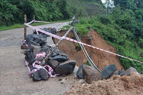 Quảng Ngãi: Chậm tiến độ, đơn vị thi công bị 'tuýt còi'