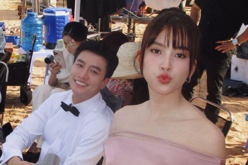 Từ quê Quốc Trường đến quê Tiểu Vy: Hai sắc màu du lịch miền Tây - miền Trung có gì khác biệt?