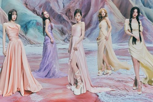 Red Velvet xác nhận tái xuất với đội hình đầy đủ sau hơn 2 năm