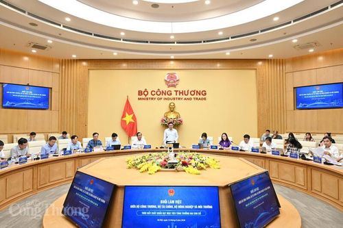 Thúc đẩy hoạt động xuất khẩu, thực hiện mục tiêu tăng trưởng 2 con số
