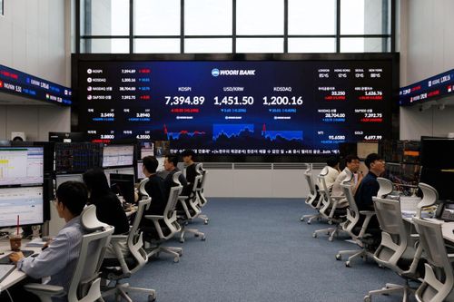 Tăng mạnh nhất thế giới, chứng khoán Hàn Quốc kỳ vọng được MSCI nâng hạng