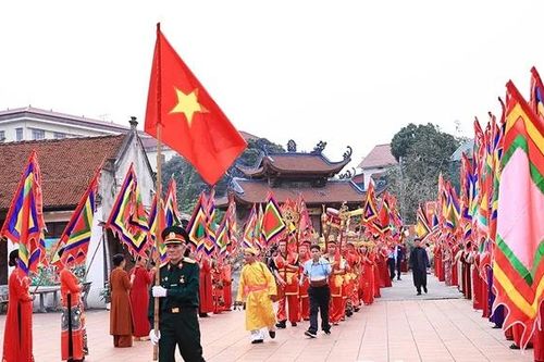 Phù Ninh 'đánh thức' tiềm năng du lịch văn hóa tâm linh
