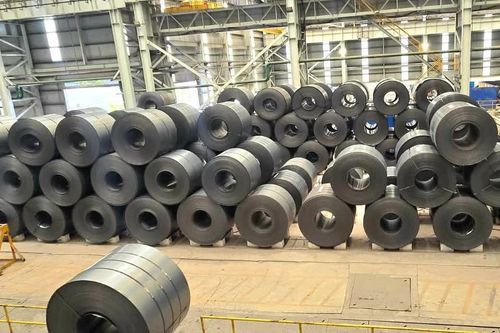 Sản lượng thép thô đạt trên 12 triệu tấn trong 5 tháng đầu năm
