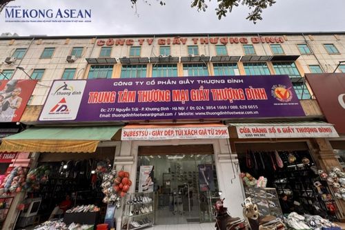 Vinaconex hoàn tất mua vào 24% vốn điều lệ Giầy Thượng Đình