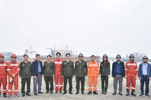 Bài cuối: Đồng hành cùng địa phương 'bứt tốc'