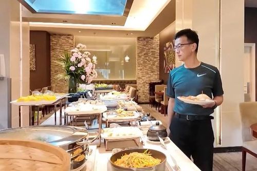Vị Hà Nội trong buffet sáng