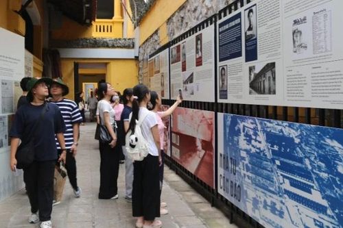Tái hiện lịch sử hào hùng của Báo chí Cách mạng Việt Nam