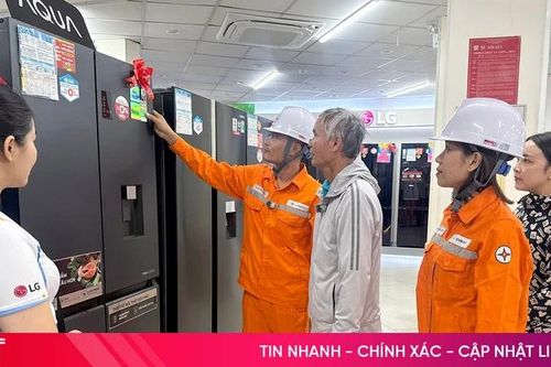 Thiết bị tiết kiệm điện 'lên ngôi' mùa nắng nóng