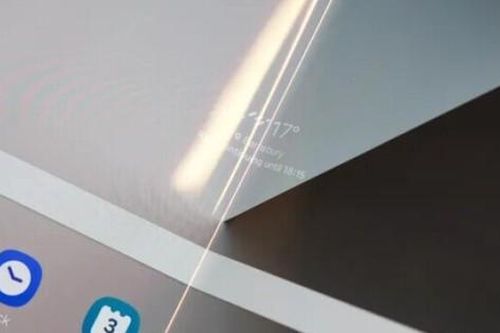 Galaxy Z Fold 9 có thể giấu được nếp gấp màn hình nhờ lớp kính công nghệ mới