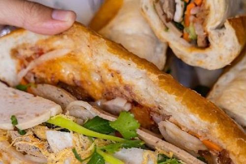 Vụ 43 người nghi ngộ độc sau khi ăn bánh mì ở Đà Nẵng: Khẩn trương điều tra nguyên nhân