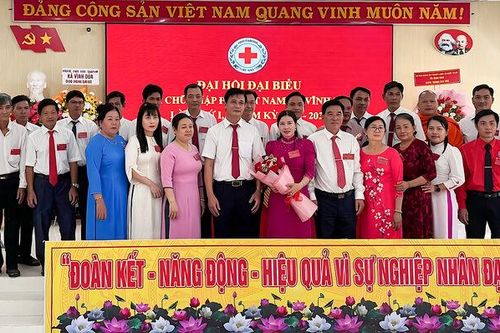 Ông Võ Văn Chanh được bầu làm Chủ tịch Hội Chữ thập đỏ xã Vĩnh Hòa