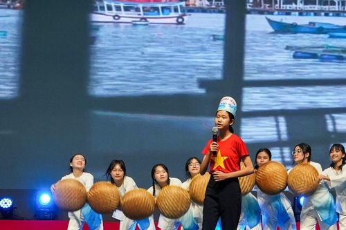 Sôi nổi cuộc thi 'Em yêu biển, đảo quê hương'