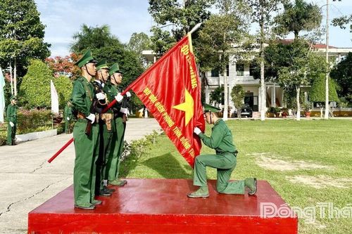 Lễ tuyên thệ cho 160 chiến sĩ mới