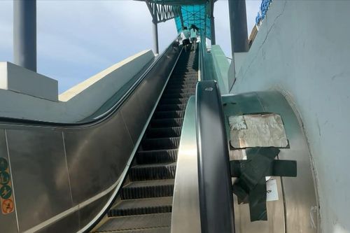 Hạ tầng nhiều nhà ga tuyến metro Cát Linh - Hà Đông xuống cấp
