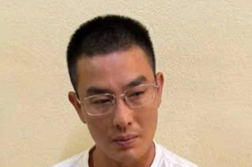 Phá đường dây làm giả giấy tờ, tài liệu của cơ quan, tổ chức