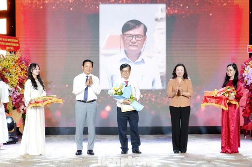 Báo Tiền Phong đoạt giải Nhì Giải báo chí Nguyễn An Ninh