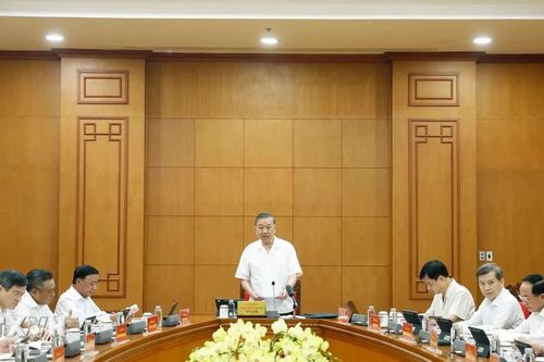 Tổng Bí thư, Chủ tịch nước làm việc với Thường trực Ban Chỉ đạo Tổng kết 100 năm Đảng lãnh đạo cách mạng Việt Nam