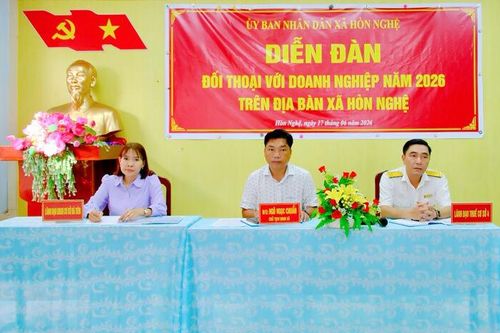 UBND xã Hòn Nghệ đối thoại với doanh nghiệp