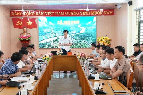 Phó Chủ tịch UBND tỉnh Phan Trung Bá kiểm tra quy hoạch Khu công nghiệp Phú Xuân
