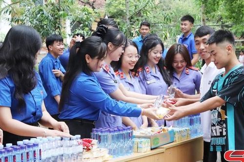 Tiếp sức cho thí sinh dự thi năng khiếu ngành giáo dục thể chất