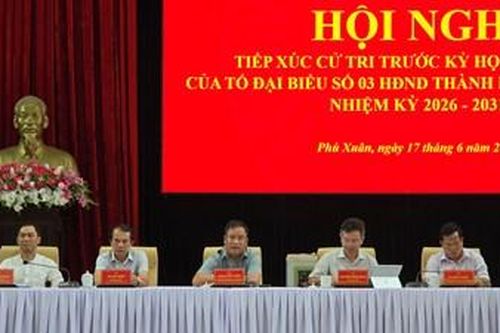 Cử tri phường Phú Xuân kiến nghị đẩy nhanh các dự án hạ tầng, chỉnh trang đô thị