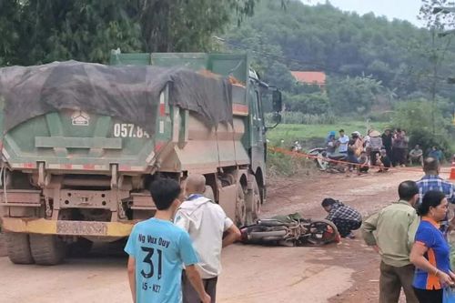 Tai nạn giao thông 17/6: Người đàn ông tử vong sau va chạm xe tải chở đất ở Thái Nguyên