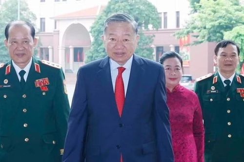 Khai mạc trọng thể Đại hội đại biểu toàn quốc Hội Cựu chiến binh Việt Nam lần 8