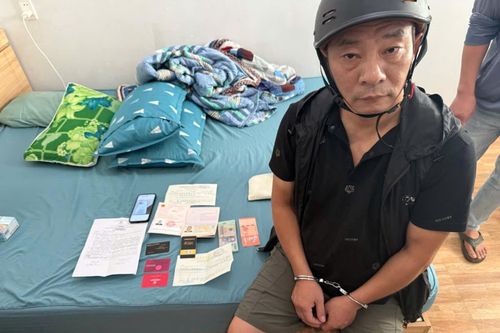 Bắt tạm giam đối tượng người Trung Quốc gây ra vụ cướp táo tợn tại khách sạn