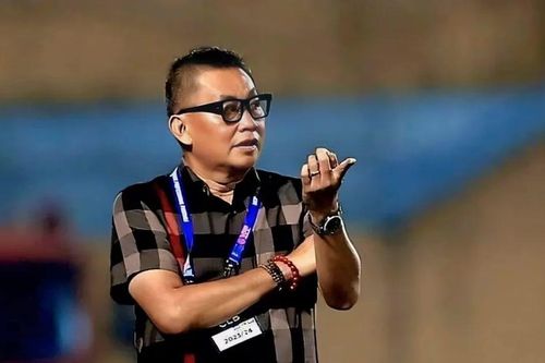 Ronaldo chưa 'trả lời' Messi, chuyện không bất ngờ
