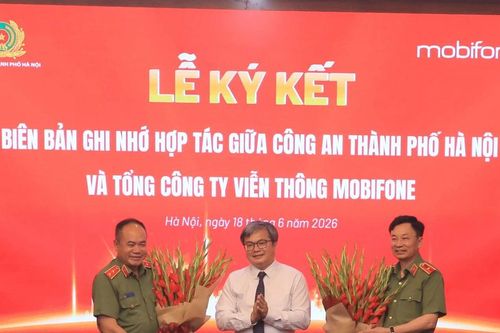 Công an Hà Nội hợp tác xây dựng Thủ đô thông minh, an toàn