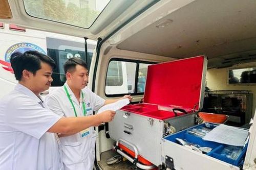 Chính sách phát triển hệ thống y tế Hà Nội: Dành ưu tiên đặc biệt cho Trung tâm Cấp cứu 115 và các Trạm y tế