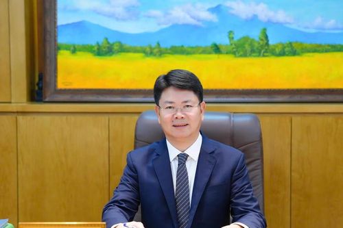 Xin ý kiến đề nghị khen thưởng 'Huân chương Lao động' hạng Ba đối với Thứ trưởng Nguyễn Thanh Tịnh