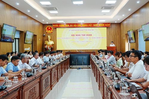 Gia Lai nâng cao năng lực cán bộ, đẩy mạnh kiểm soát thủ tục hành chính