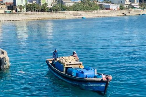 Chắt chiu nước ngọt tại 'Maldives của Việt Nam'