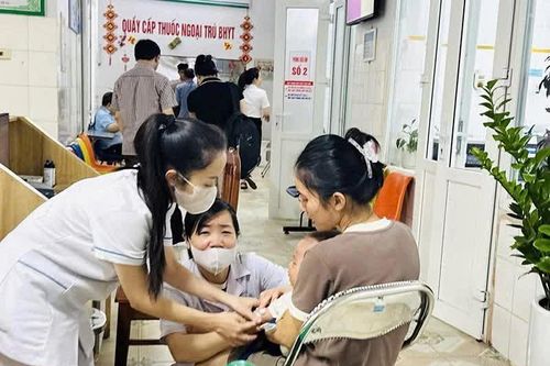 Chủ động tiêm chủng tạo “lá chắn” miễn dịch cộng đồng