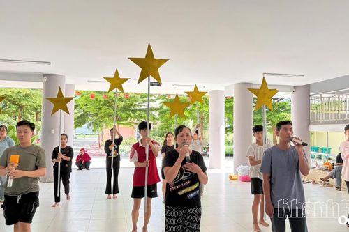 Những sắc màu văn hóa Chăm