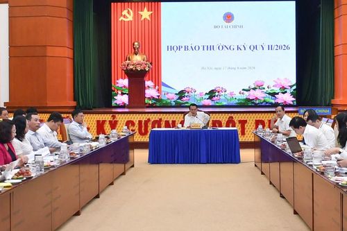 Kiên định mục tiêu tăng trưởng, linh hoạt giải pháp điều hành