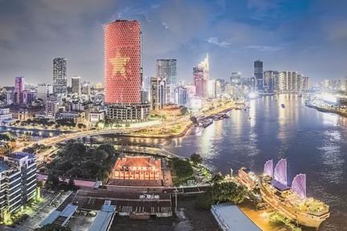 Thành phố Hồ Chí Minh tuổi mới với diện mạo mới