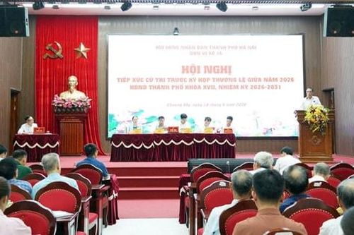 Cử tri khu vực phía Tây kiến nghị nhiều vấn đề dân sinh